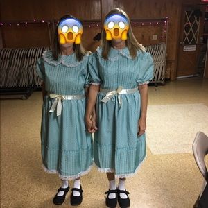 2- Creepy Sisters The Shining Halloween Costume